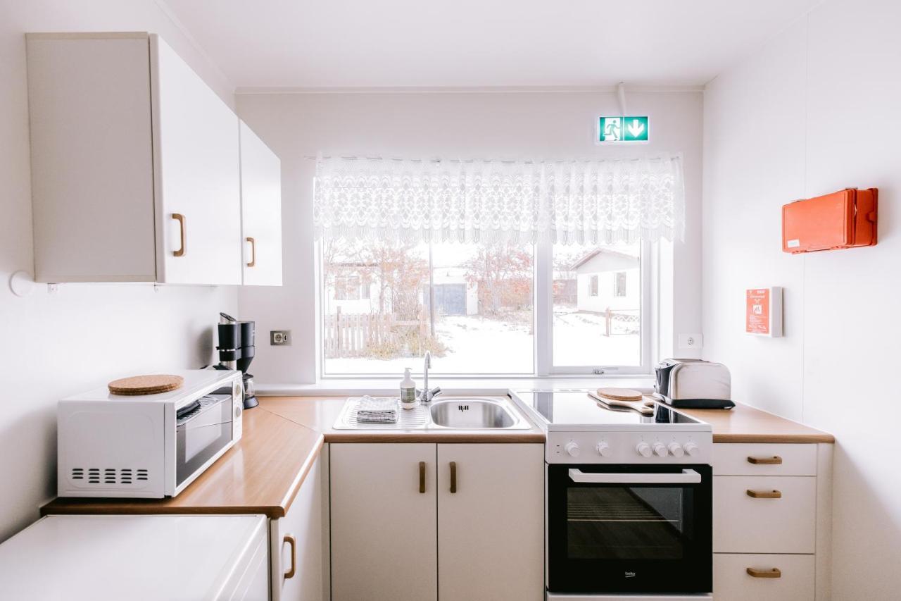 Elda Guesthouse Міватн Екстер'єр фото